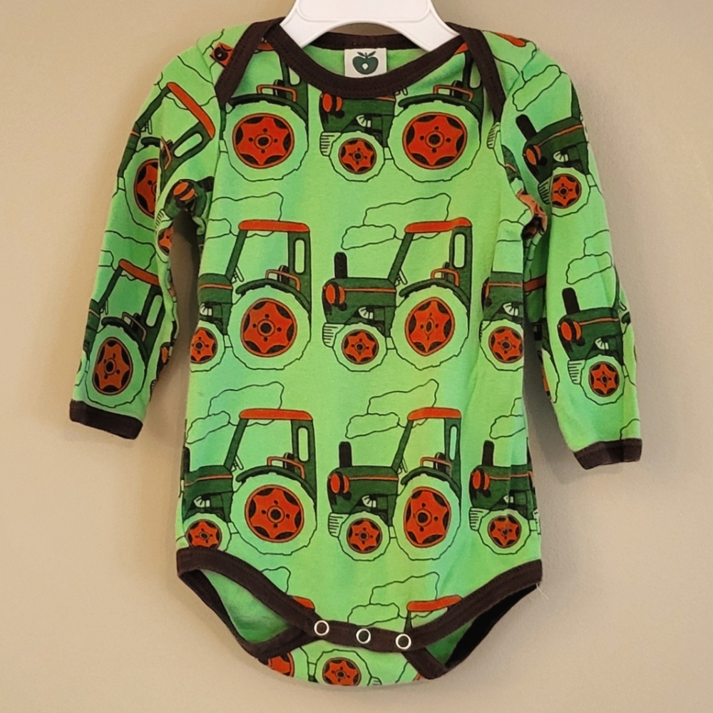 Smafolk green tractor print long sleeve onesie/bodysuit
